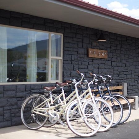 Spoke And Vine Motel Palisade 外观 照片
