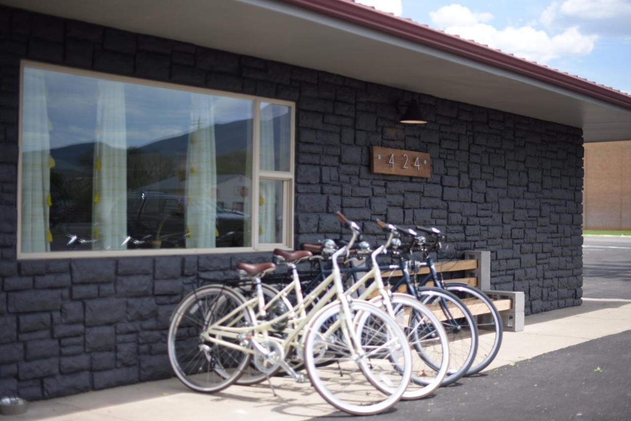 Spoke And Vine Motel Palisade 外观 照片