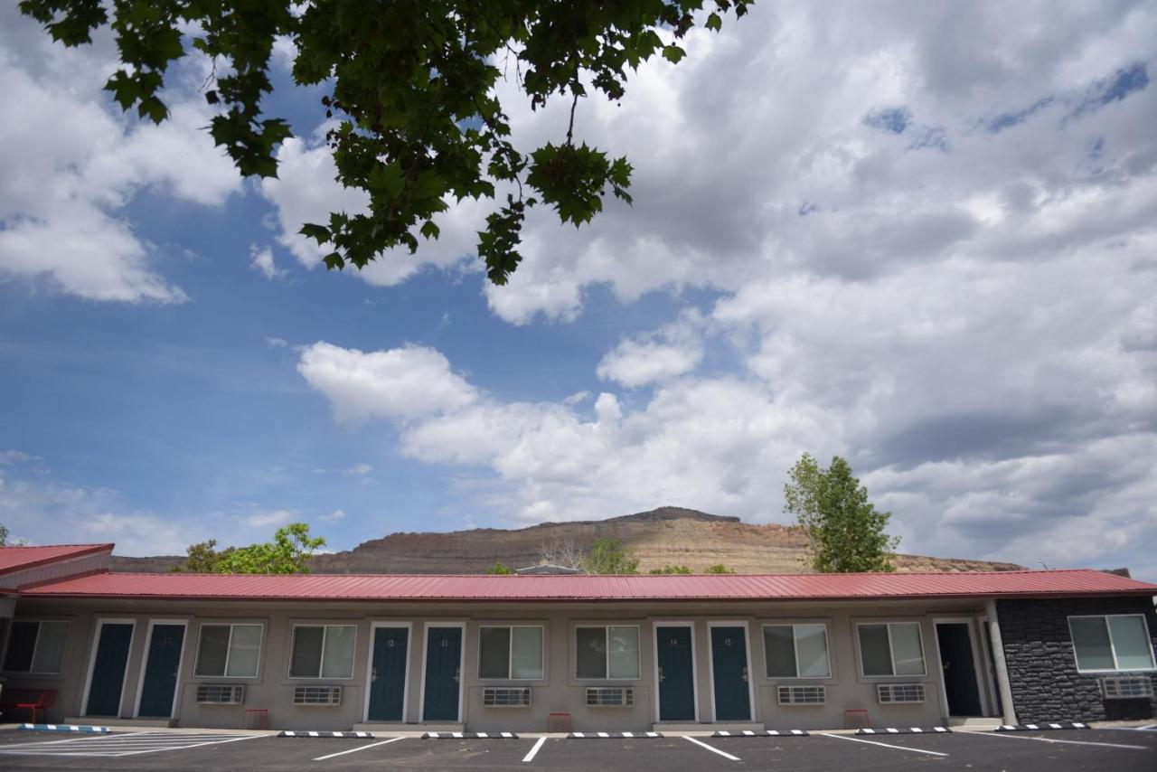 Spoke And Vine Motel Palisade 外观 照片